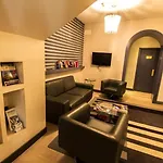Piazza Di Spagna Studio Apartment